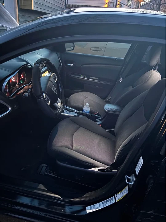 2014 Dodge Avenger Sedan - Image 13 of 16