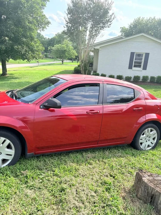 2014 Dodge Avenger Sedan - Image 2 of 4