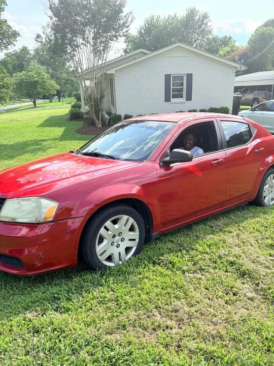 2014 Dodge Avenger Sedan - Image 3 of 4