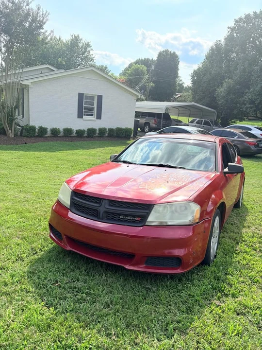 2014 Dodge Avenger Sedan - Image 4 of 4