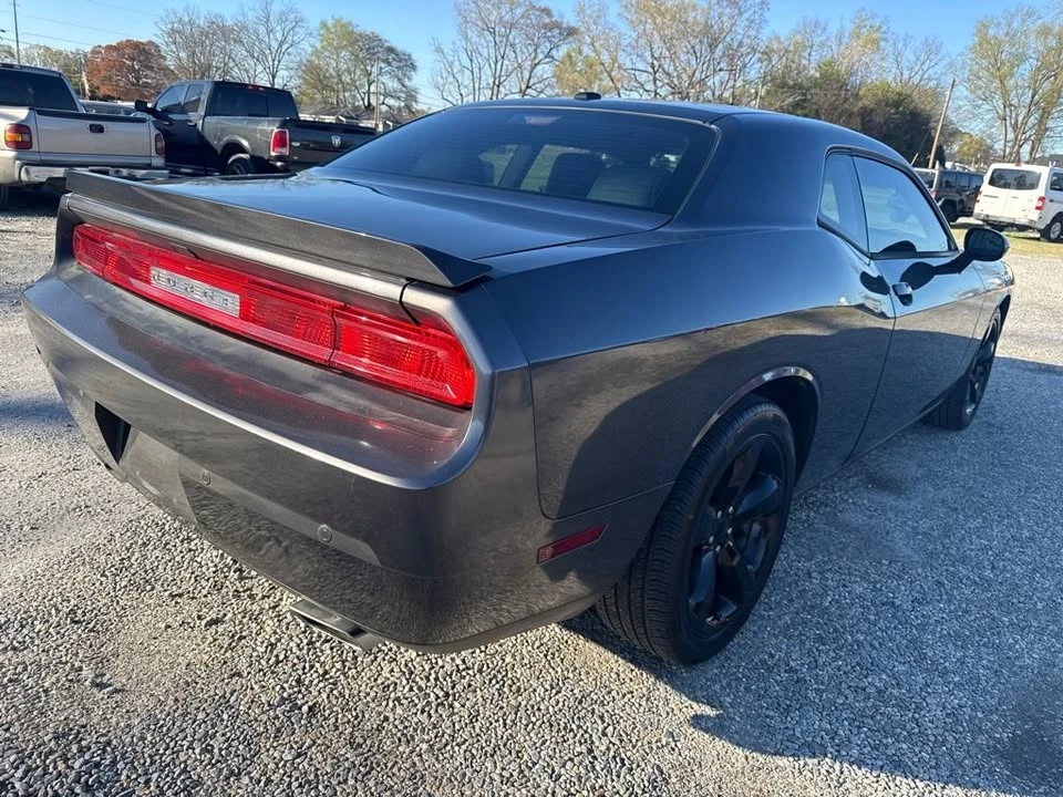 2014 Dodge Challenger 3rd Gen - Image 5 of 15