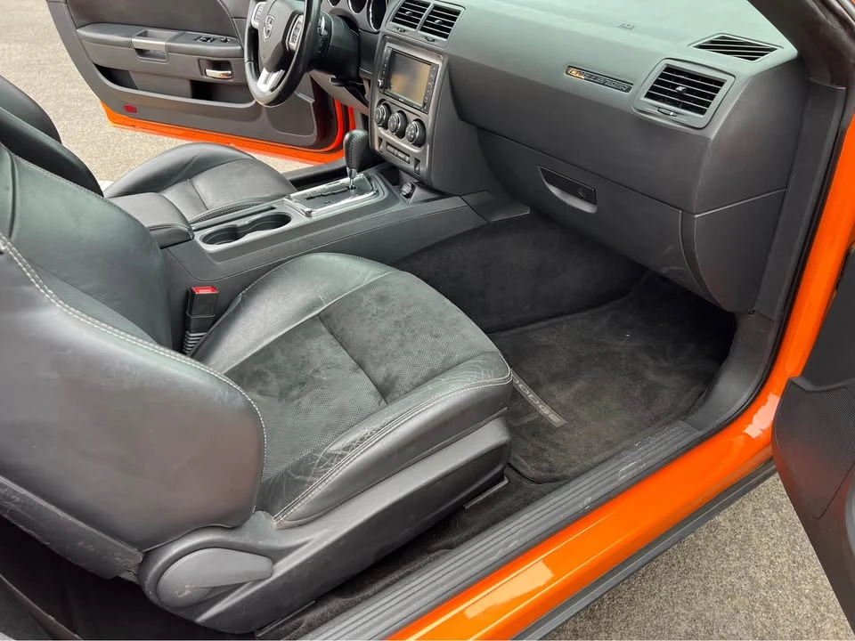 2014 Dodge Challenger 3rd Gen - Image 7 of 16