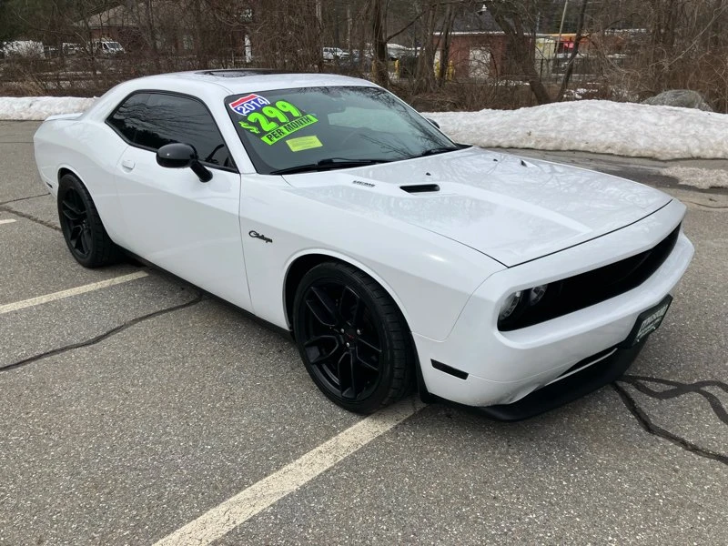 2014 Dodge Challenger 3rd Gen - Image 4 of 17