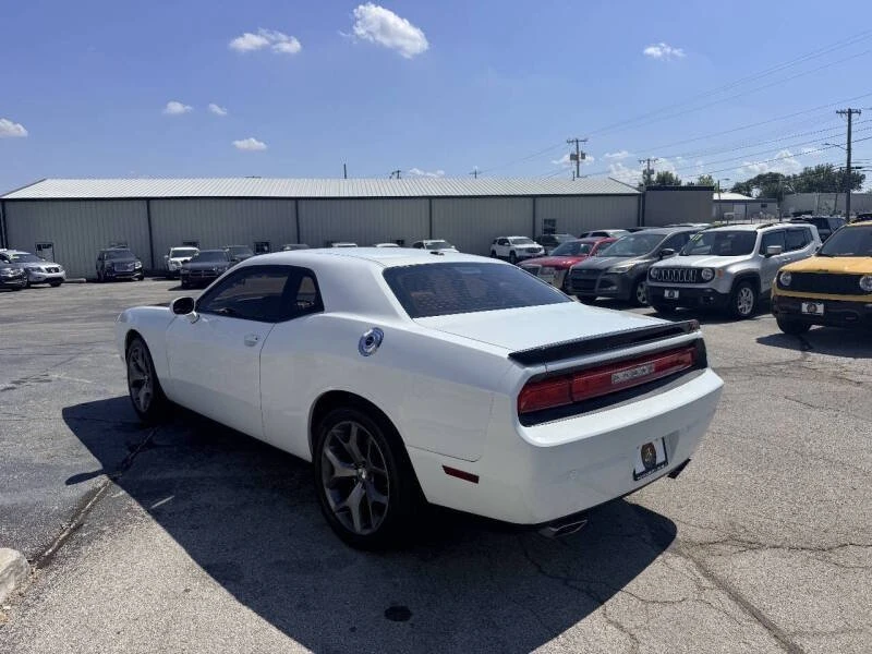 2014 Dodge Challenger 3rd Gen - Image 5 of 10