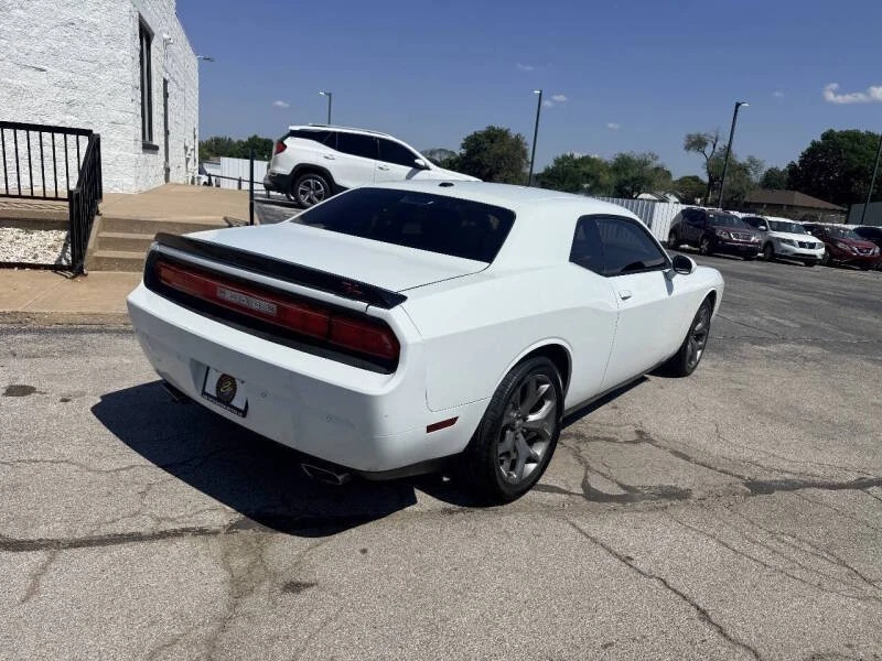 2014 Dodge Challenger 3rd Gen - Image 7 of 10