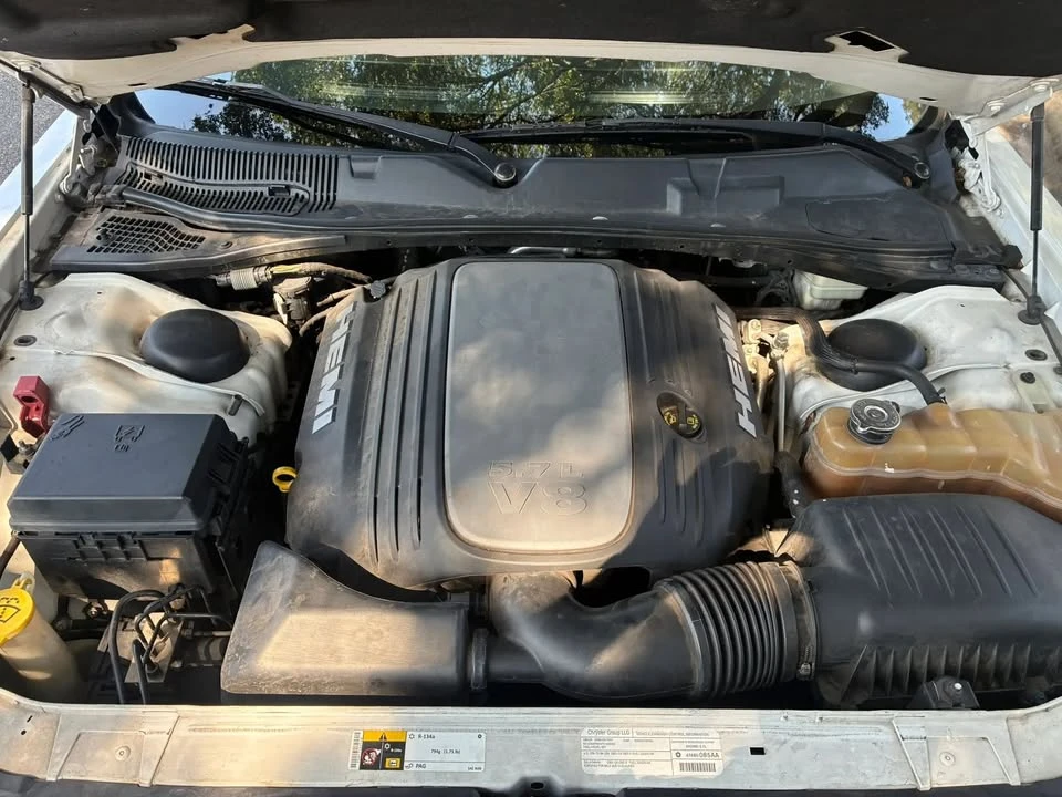2014 Dodge Challenger - Image 18 of 19