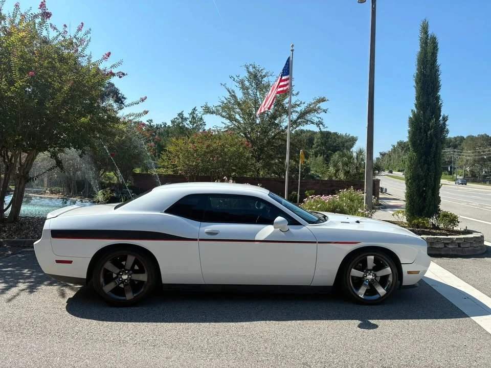 2014 Dodge Challenger - Image 2 of 19