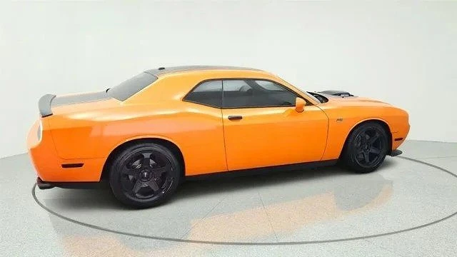 2014 Dodge Challenger SRT8 & 392 3rd Gen - Image 10 of 16