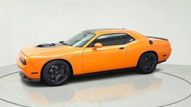 2014 Dodge Challenger SRT8 & 392 3rd Gen - Image 4 of 16