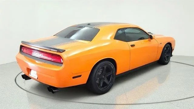 2014 Dodge Challenger SRT8 & 392 3rd Gen - Image 9 of 16