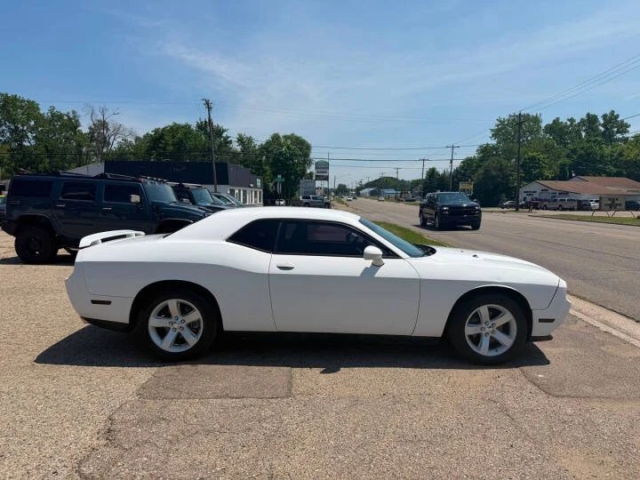 2014 Dodge Challenger 3rd Gen - Image 8 of 11