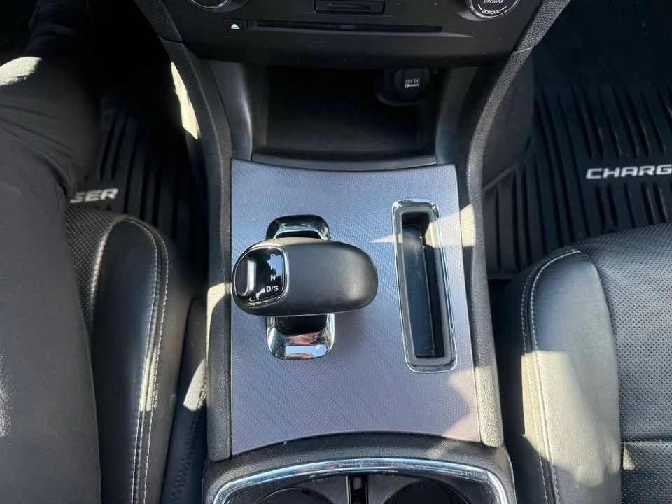 2014 Dodge Charger 7th Gen - Image 18 of 19