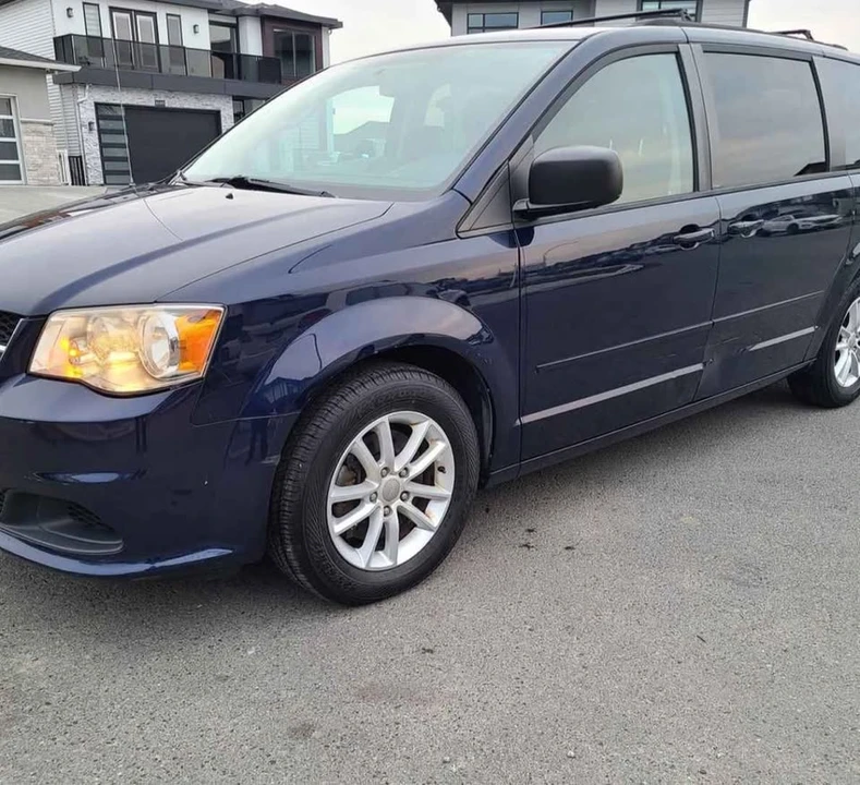 2014 Dodge Caravan - Image 5 of 10