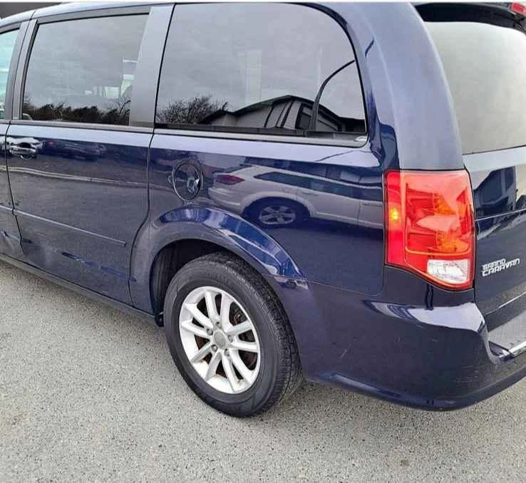 2014 Dodge Caravan - Image 9 of 10
