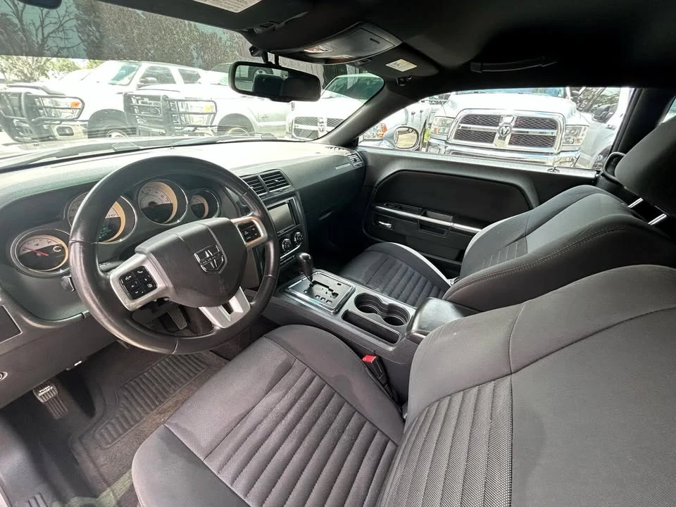 2014 Dodge Challenger 3rd Gen - Image 10 of 14