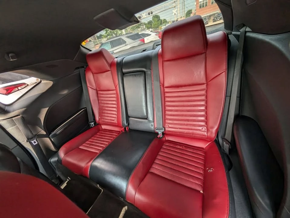2014 Dodge Challenger 3rd Gen - Image 16 of 20