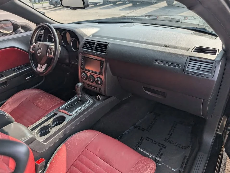 2014 Dodge Challenger 3rd Gen - Image 13 of 20