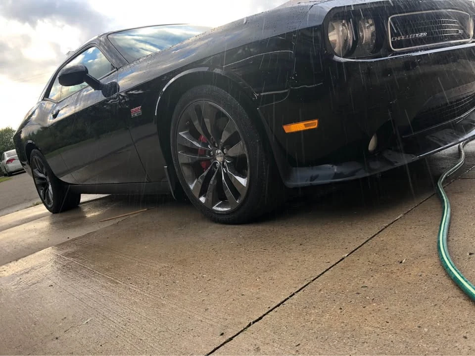 2014 Dodge Challenger 3rd Gen - Image 2 of 3