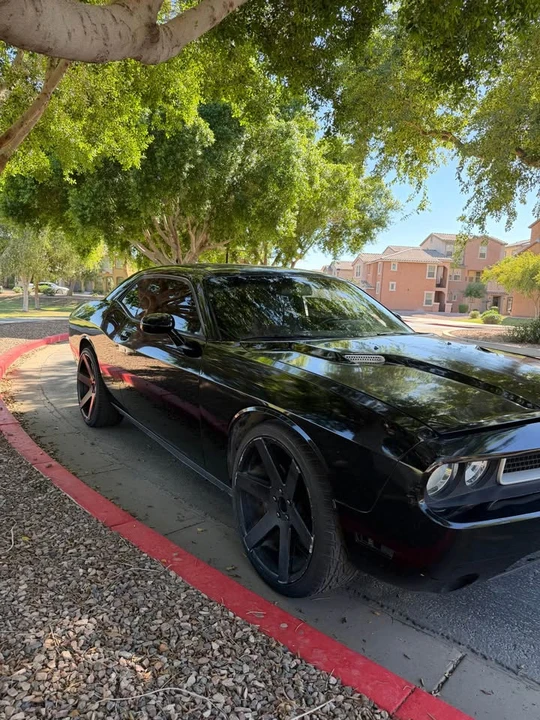 2014 Dodge Challenger 3rd Gen - Image 3 of 8
