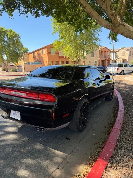 2014 Dodge Challenger 3rd Gen - Image 5 of 8