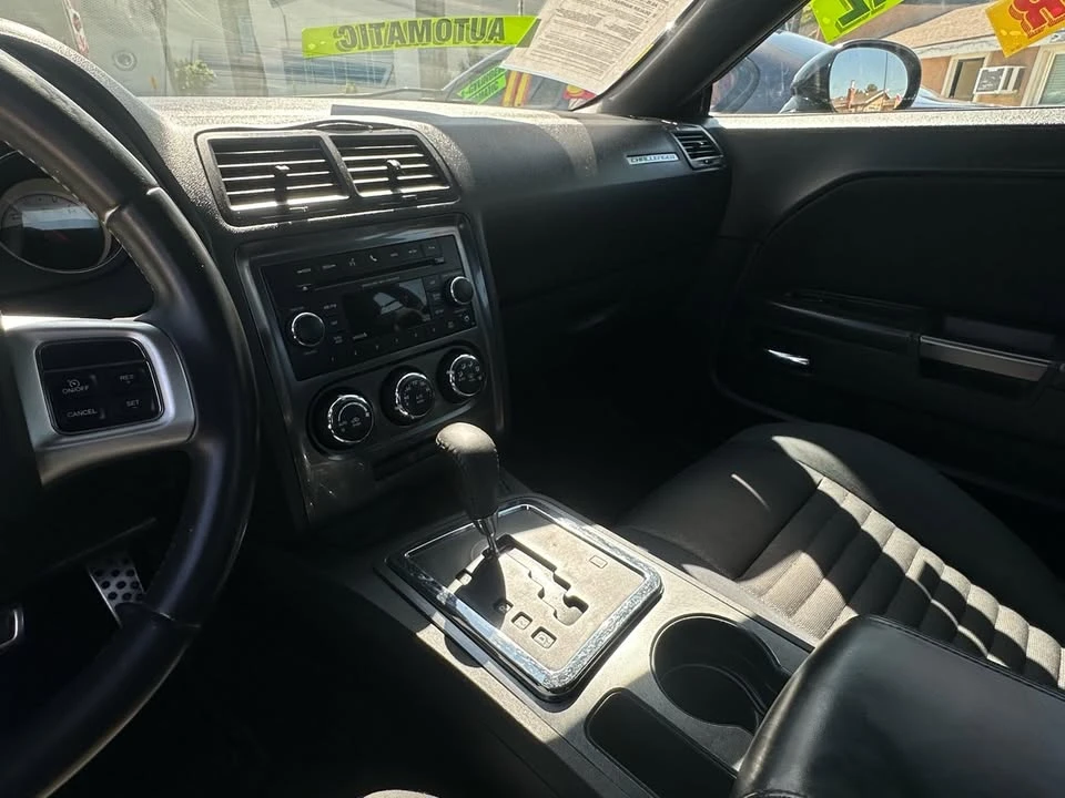 2014 Dodge Challenger 3rd Gen - Image 9 of 11
