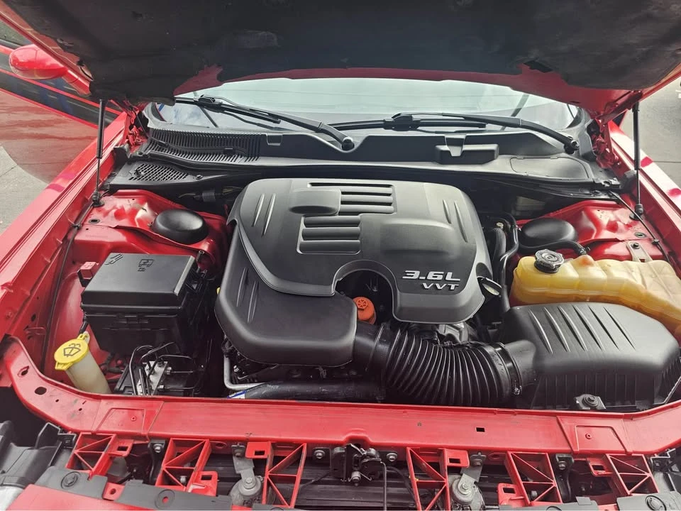 2014 Dodge Challenger 3rd Gen - Image 11 of 14