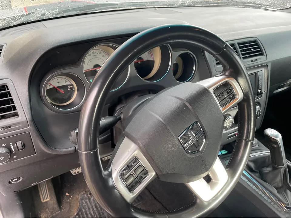2014 Dodge Challenger 3rd Gen - Image 2 of 9