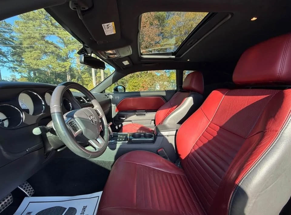 2014 Dodge Challenger 3rd Gen - Image 4 of 7