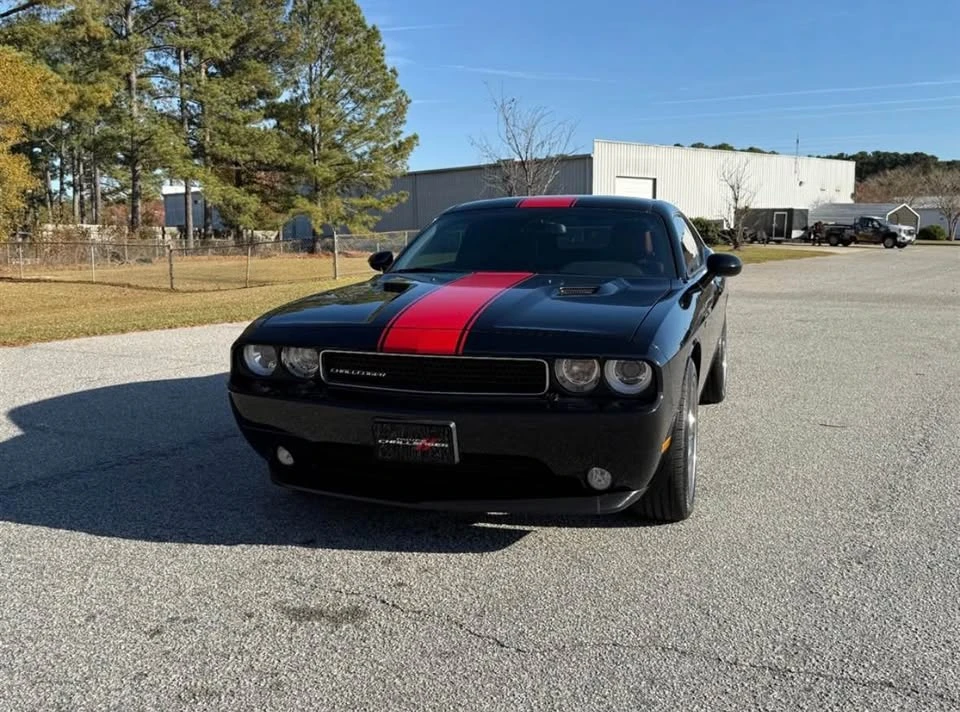 2014 Dodge Challenger 3rd Gen - Image 2 of 7