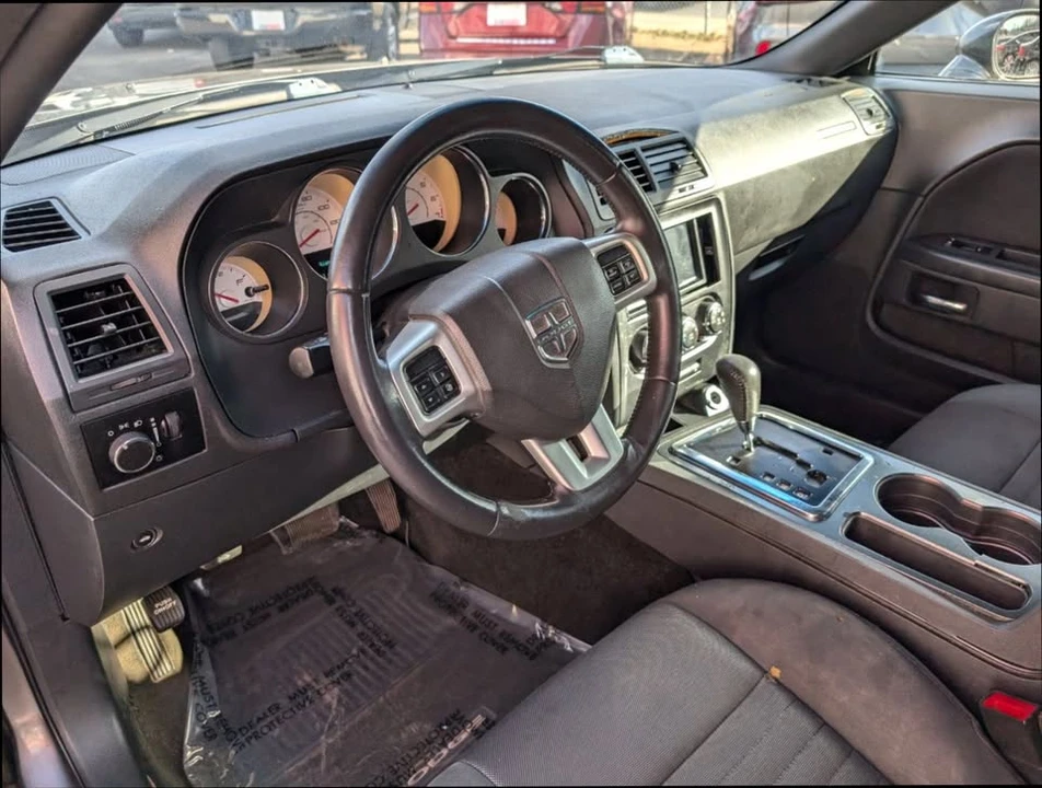 2014 Dodge Challenger 3rd Gen - Image 8 of 15