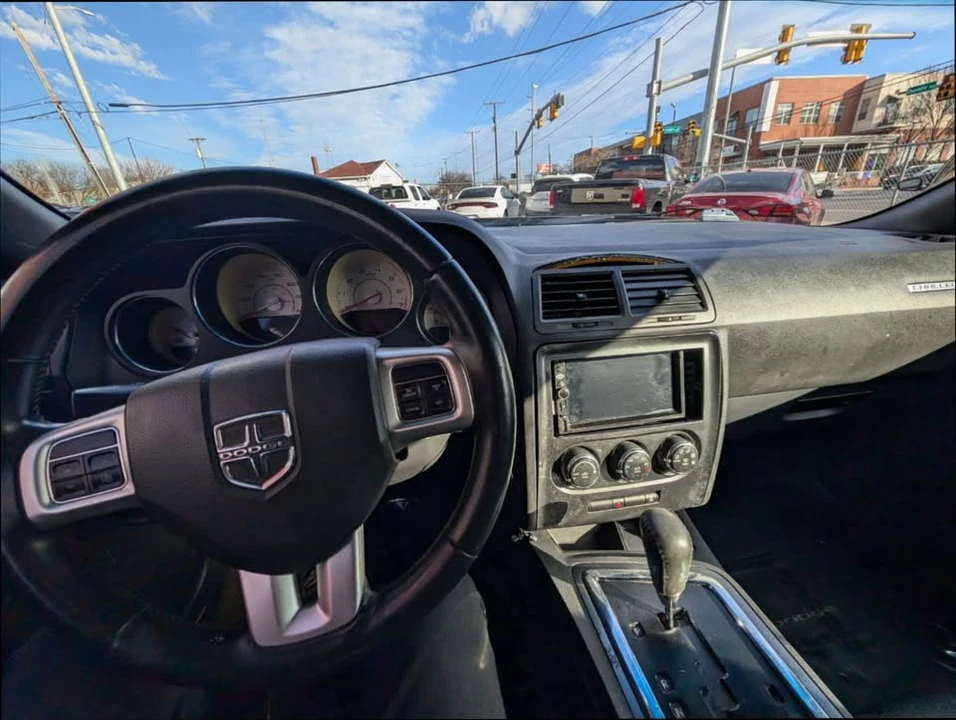 2014 Dodge Challenger 3rd Gen - Image 14 of 15