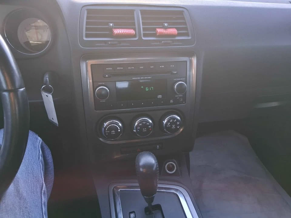 2014 Dodge Challenger 3rd Gen - Image 8 of 9