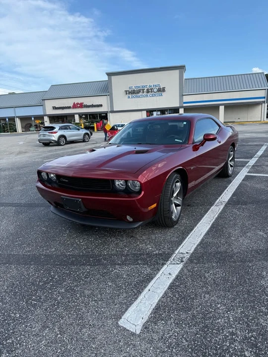 2014 Dodge Challenger 3rd Gen - Image 2 of 2