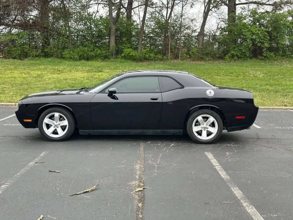 2014 Dodge Challenger 3rd Gen - Image 2 of 19