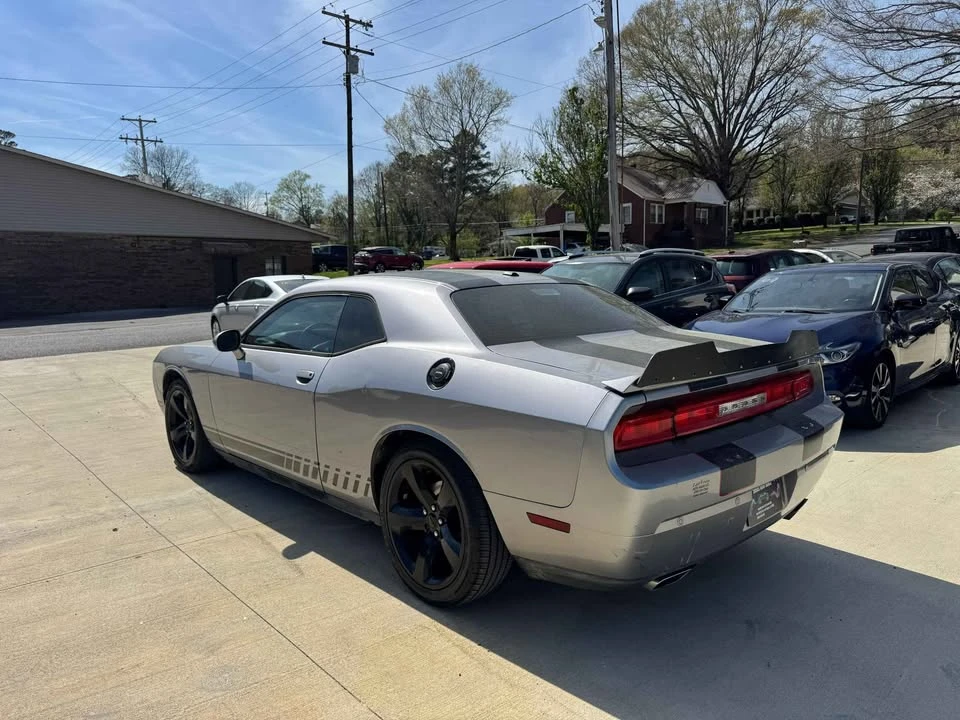 2014 Dodge Challenger 3rd Gen - Image 5 of 11