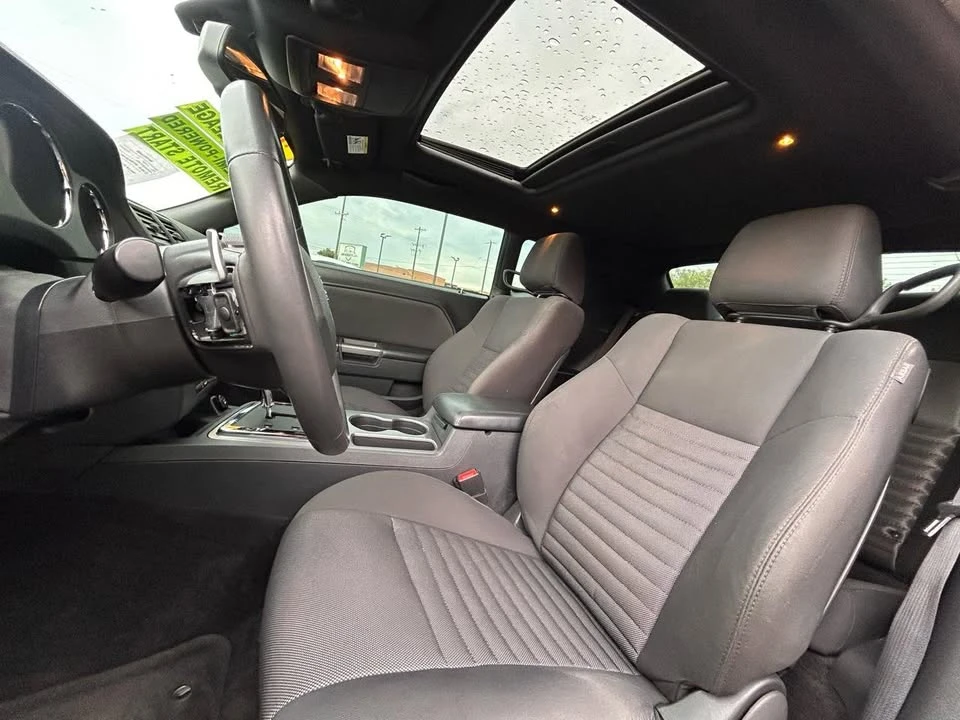 2014 Dodge Challenger 3rd Gen - Image 15 of 20