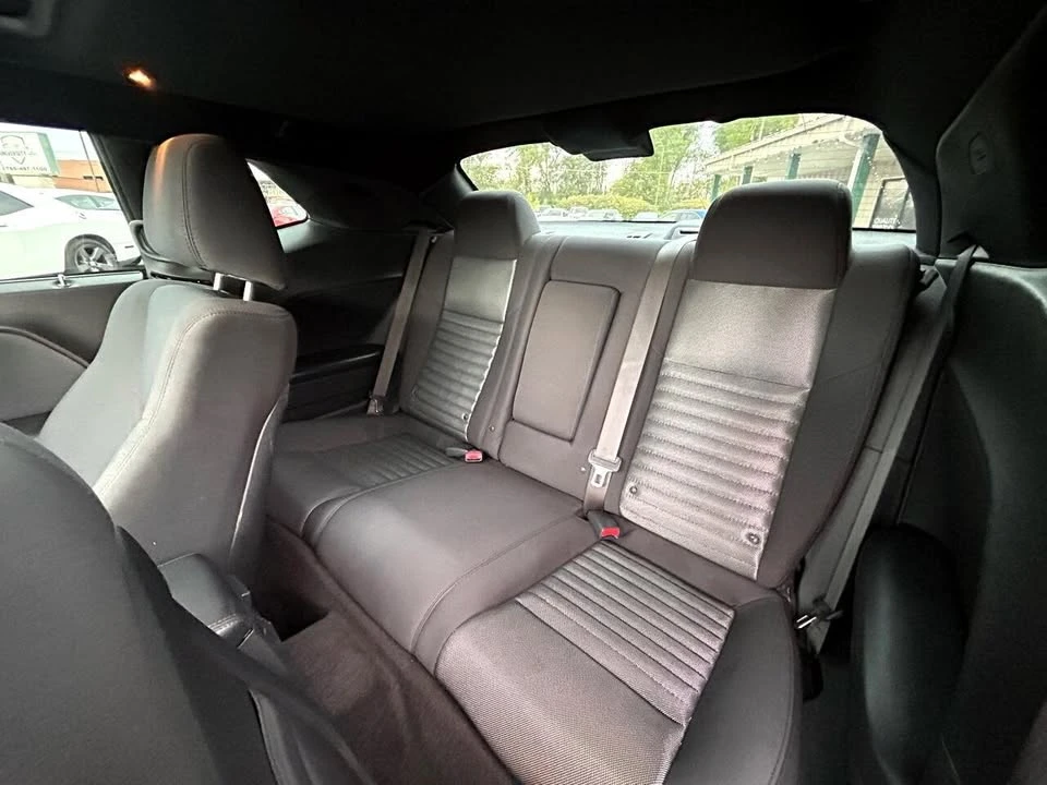 2014 Dodge Challenger 3rd Gen - Image 16 of 20
