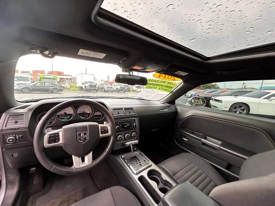 2014 Dodge Challenger 3rd Gen - Image 18 of 20