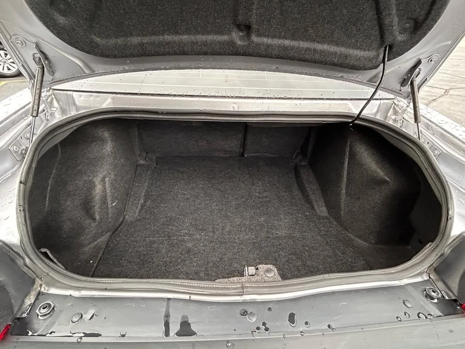 2014 Dodge Challenger 3rd Gen - Image 13 of 20