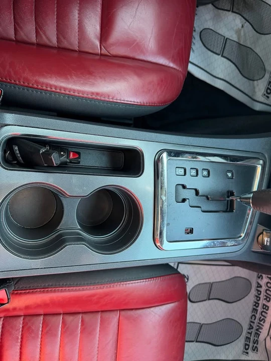 2014 Dodge Challenger 3rd Gen - Image 17 of 20