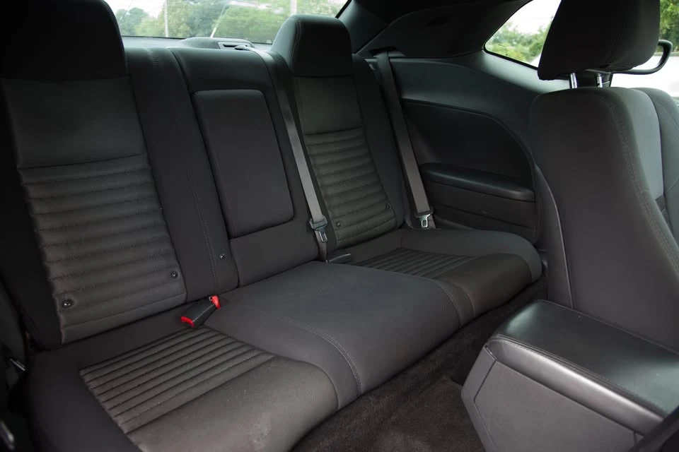 2014 Dodge Challenger 3rd Gen - Image 19 of 20
