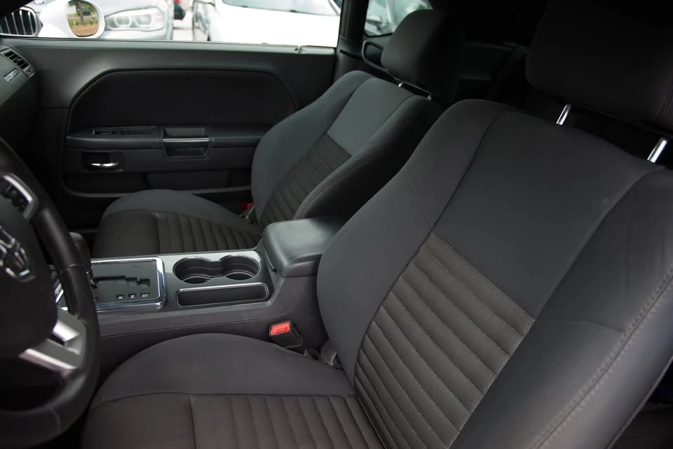 2014 Dodge Challenger 3rd Gen - Image 12 of 20