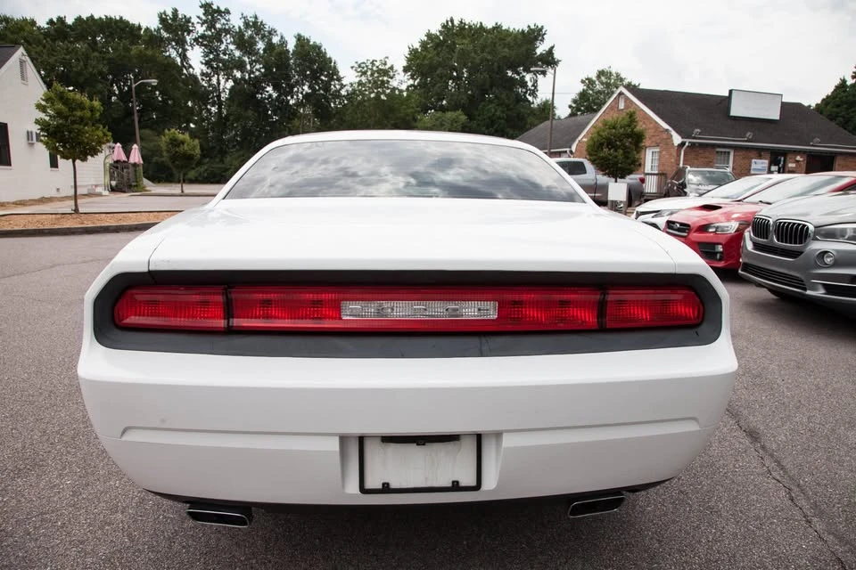 2014 Dodge Challenger 3rd Gen - Image 6 of 20