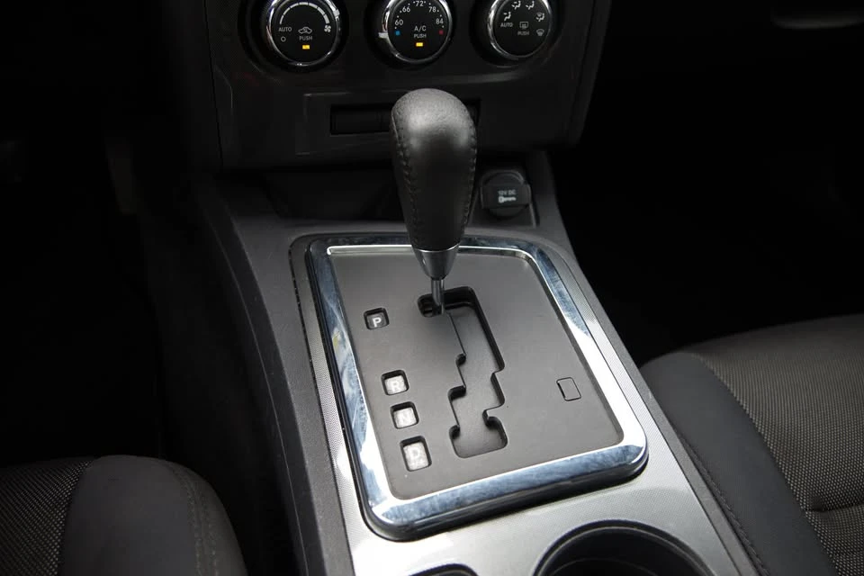2014 Dodge Challenger 3rd Gen - Image 15 of 20