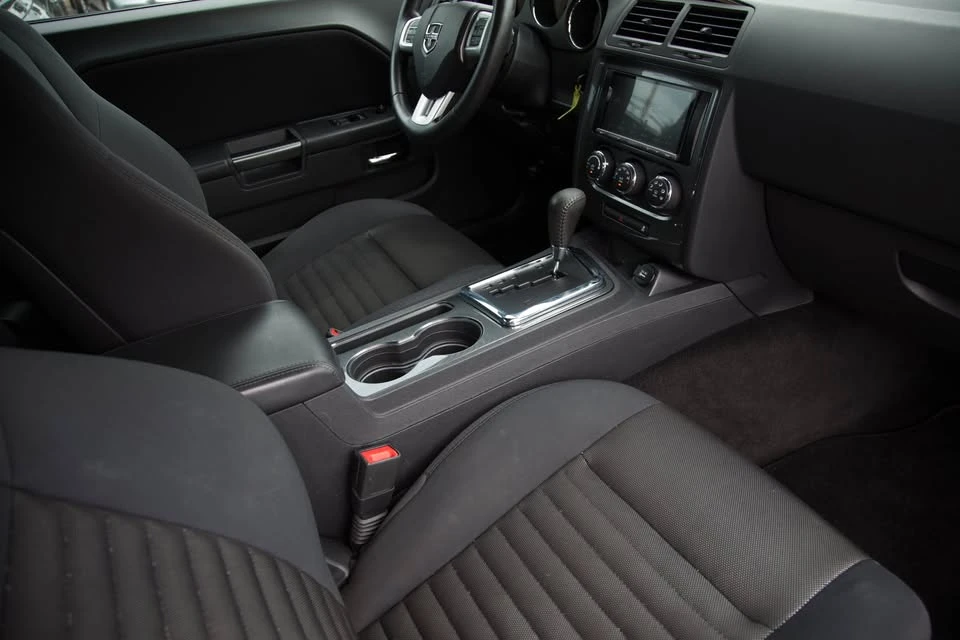 2014 Dodge Challenger 3rd Gen - Image 18 of 20