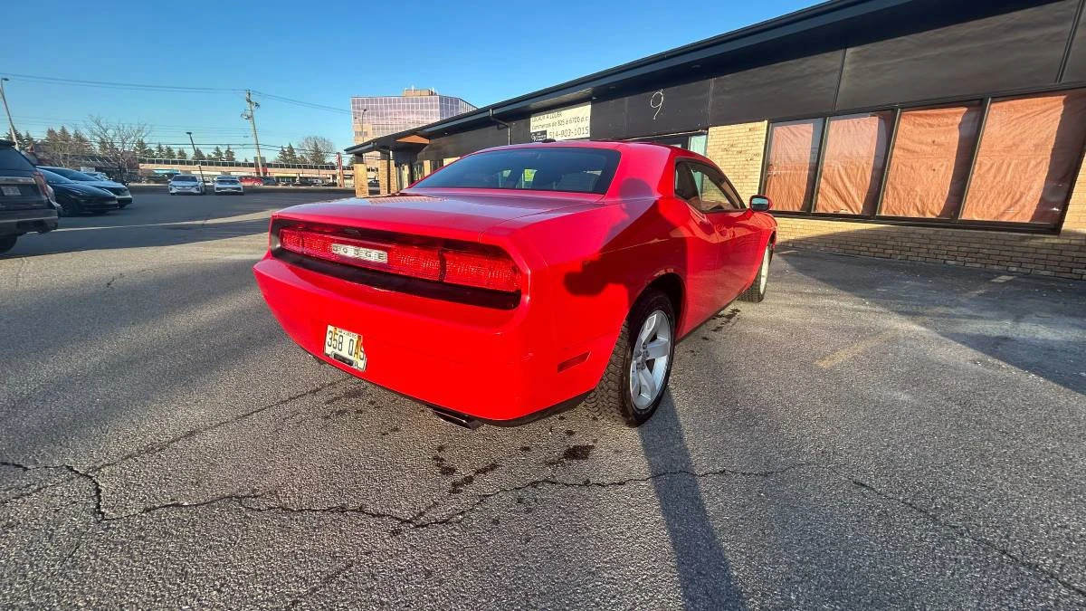 2014 Dodge Challenger 3rd Gen - Image 5 of 10