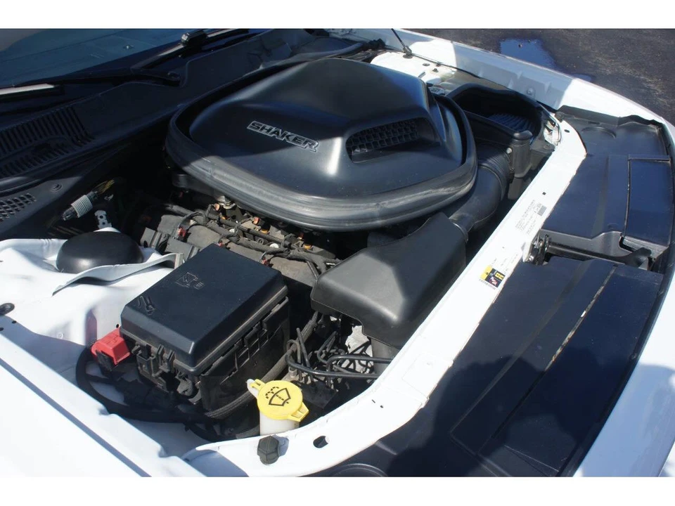 2014 Dodge Challenger 3rd Gen - Image 18 of 31