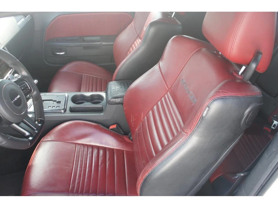 2014 Dodge Challenger 3rd Gen - Image 24 of 31