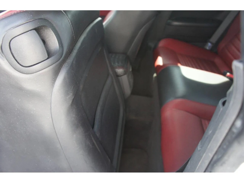 2014 Dodge Challenger 3rd Gen - Image 28 of 31