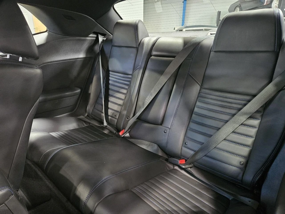 2014 Dodge Challenger 3rd Gen - Image 16 of 18